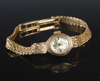 Lot 334 - A vintage ladies 9ct gold Stirling bracelet...