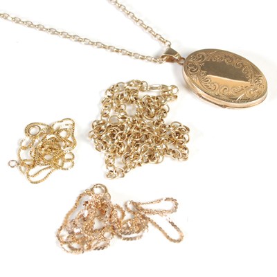 Lot 46 - A 9ct gold oval shaped locket suspended on 9ct...