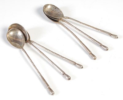 Lot 118 - A set of six Russian silver teaspoons, the...