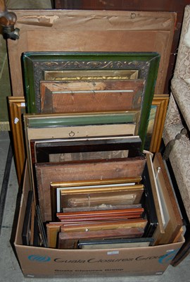 Lot 787 - Box - various decorative pictures, prints,...