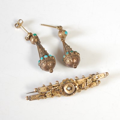 Lot 158 - A small group of jewellery, to include a 9ct...