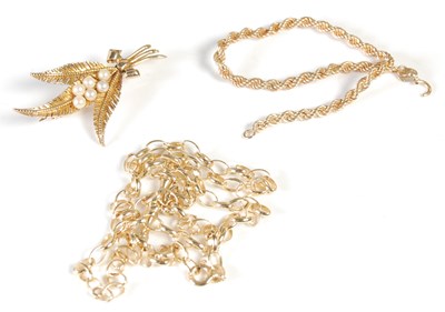 Lot 165 - A group of gold jewellery, to include a pearl...