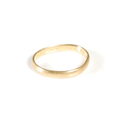 Lot 182 - A 22ct gold ring, slightly misshaped,...