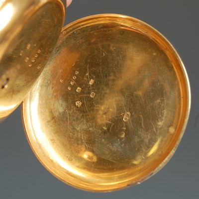 Lot 287 - An 18ct gold hunter cased key wind pocket...