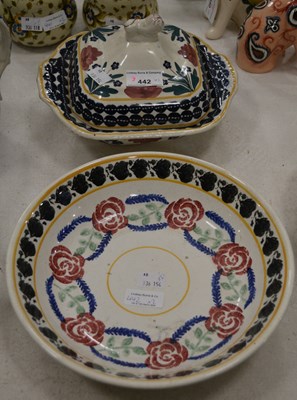 Lot 442 - A 19th century Spongeware bowl with cover/...