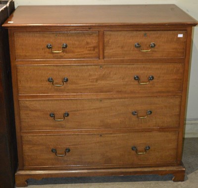 Lot 644 - An Edwardian mahogany two over three chest of...