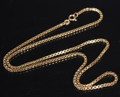 Lot 263R - A 9ct gold necklace, 12.6g.