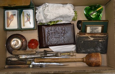 Lot 897 - A box of assorted items, to include a notepad;...