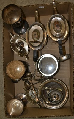 Lot 914 - A box of assorted silver plated ware, to...