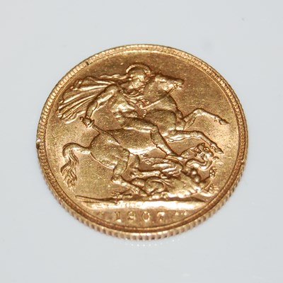 Lot 55 - An Edward VII gold sovereign dated 1907