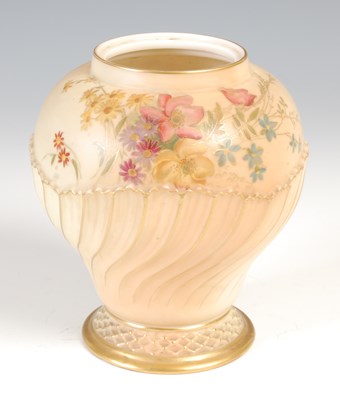 Lot 656 - A Royal Worcester potpourri vase of lobed form,...
