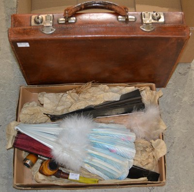 Lot 872 - A box of assorted items, to include feather...
