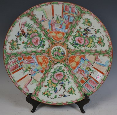 Lot 833 - A 19th century Chinese porcelain famille rose...