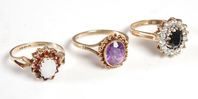 Lot 344 - A group of three assorted 9ct gold coloured...