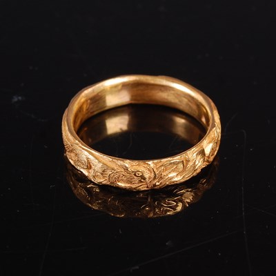 Lot 213 - Malcolm Appleby, an 18ct gold 'Red Squirrel'...