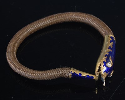 Lot 369 - A late 19th / early 20th century yellow metal...