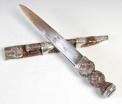 Lot 253 - A Gordon Highlanders white metal mounted dirk,...