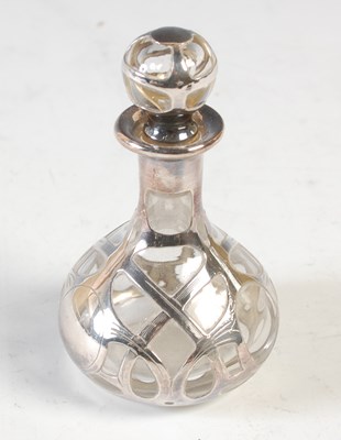 Lot 260 - An American silver overlaid glass scent bottle,...