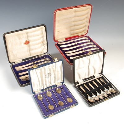 Lot 286 - Cased cutlery, to include six silver and...