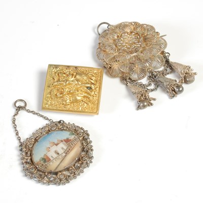 Lot 374 - A late 19th century Indian white metal brooch,...