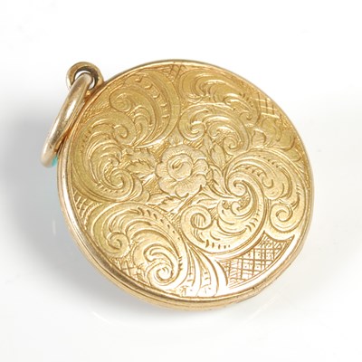 Lot 383 - An early 19th century yellow metal mourning...