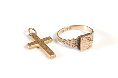 Lot 403 - A 9ct gold ring, size M / N, 1.8g; together...