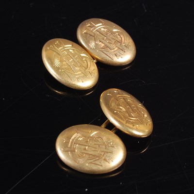 Lot 404 - A pair of 15ct gold oval cufflinks, all panels...