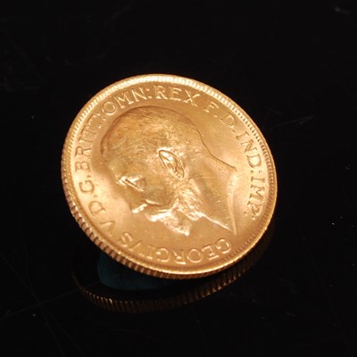 Lot 494 - A George V gold sovereign, dated 1913....