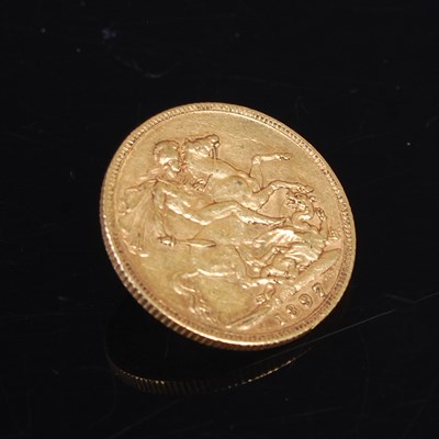Lot 501 - A Victorian gold sovereign, dated 1897.