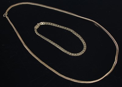 Lot 435 - A 9ct gold necklace, approximately 51cm long,...
