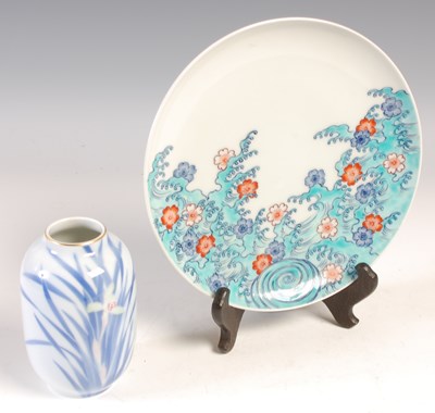 Lot 632 - Two pieces of Japanese porcelain, to include a...