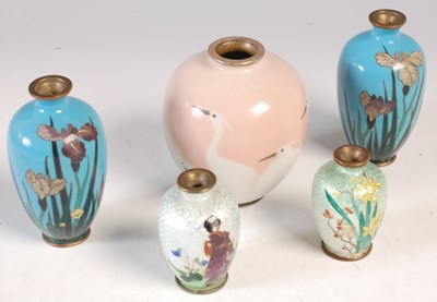 Lot 633 - A group of five assorted Japanese cloisonne...