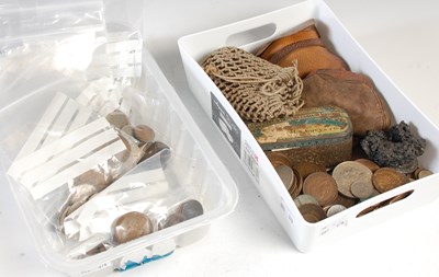 Lot 577 - An extensive collection of assorted vintage...