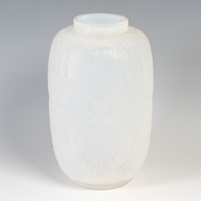 Lot 600 - Coquilles, a Rene Lalique opalescent frosted...