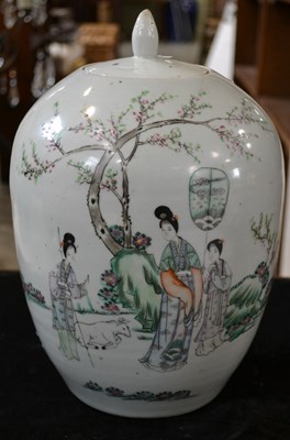 Lot 788 - A Chinese porcelain famille rose jar and cover,...