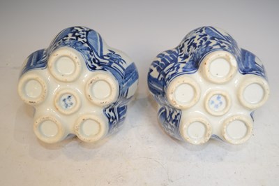 Lot 789 - A pair of Chinese porcelain blue and white...