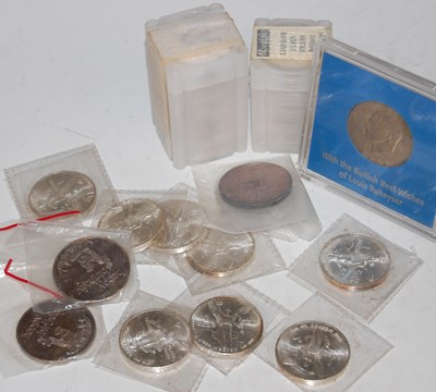 Lot 92 - A collection of assorted coinage to include a...