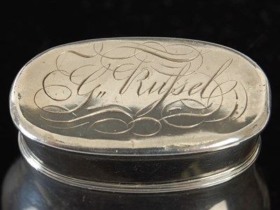 Lot 232 - A Scottish silver baluster snuff mull with...