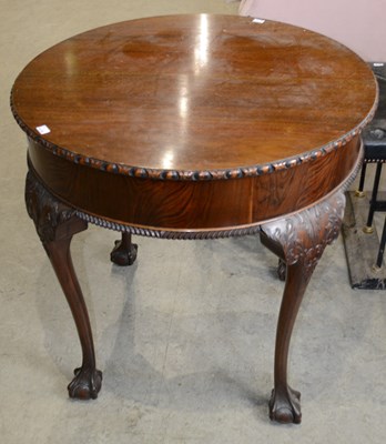 Lot 833 - A 20th century mahogany circular occasional...