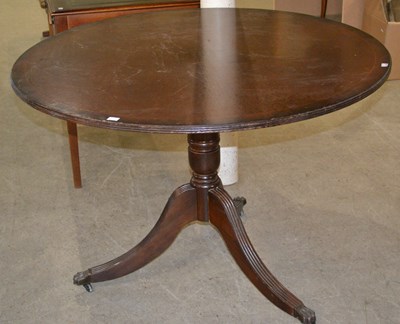 Lot 916 - A 20th century mahogany Regency style circular...