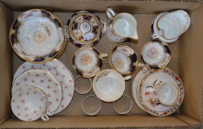 Lot 628 - A box of assorted English ceramics, to include...