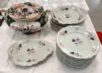 Lot 435 - A part Ridgeway Son & Co. dinner service,...