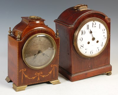 Lot 377 - An Edwardian mahogany bracket clock, the...