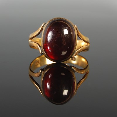 Lot 68 - A late 19th / early 20th century 22ct gold and...