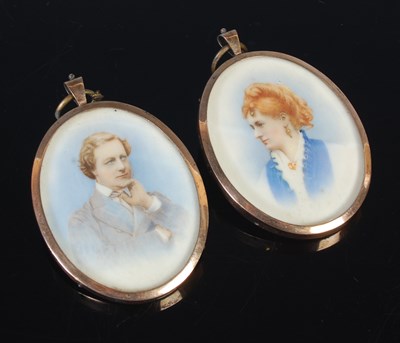 Lot 93 - A pair of Edwardian portrait miniatures,...