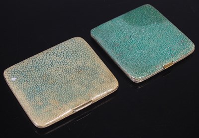 Lot 107 - A vintage simulated shagreen cigarette case,...