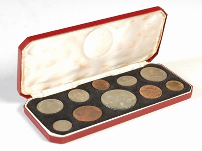 Lot 253 - A 1953 Elizabeth II Coronation ten coin...