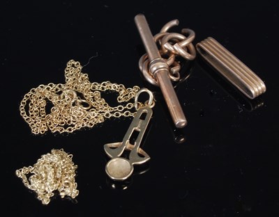 Lot 298 - A group of gold and yellow metal items, to...