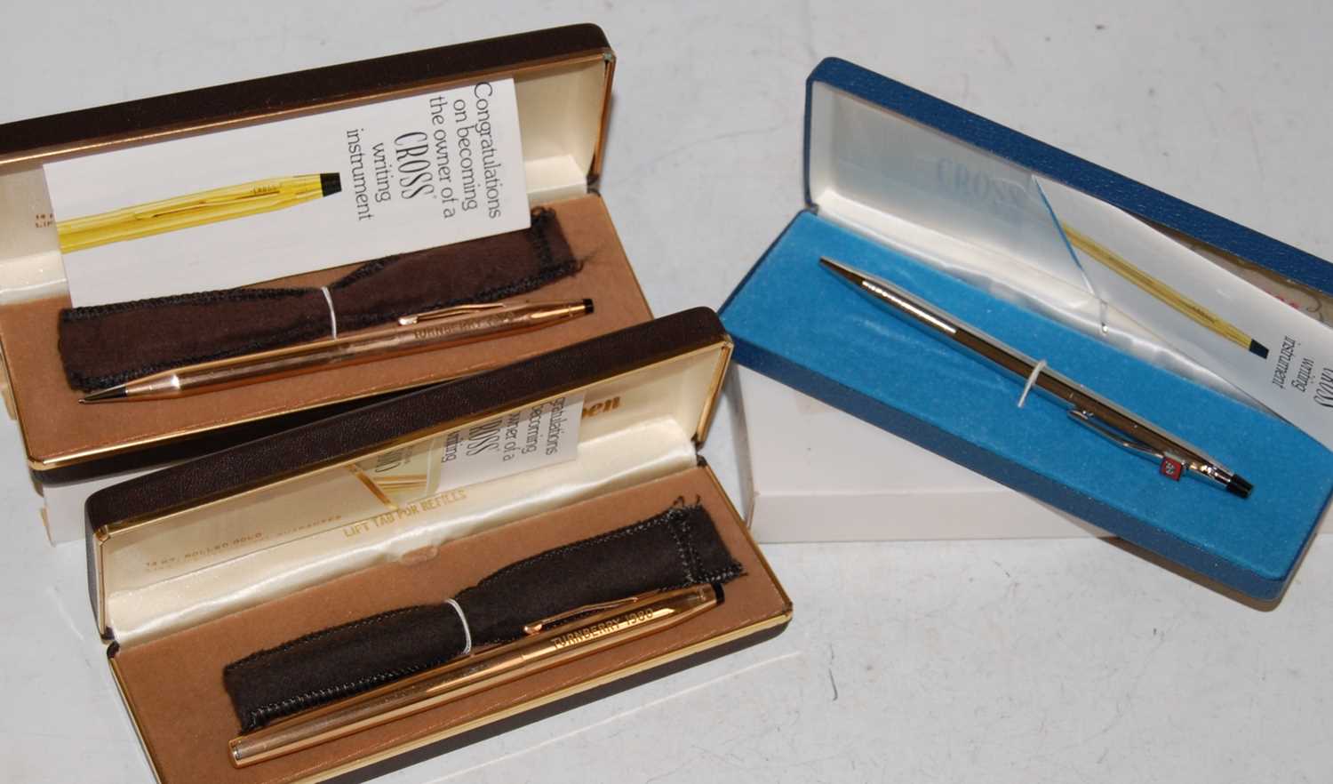 Lot 186 - Three boxed vintage Cross pens to include a...