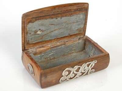 Lot 249 - An Ayr Bridge souvenir oblong oak snuff box,...